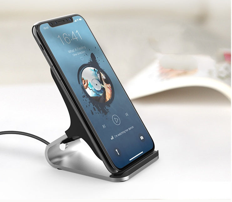 Wireless Charger Induction Fast Charge | 15W Smart Charging | Metal Design Wireless Chargers android fast charger iPhone New arrival oppo samsung table wireless charger {{ product_collections }} {{ product_description }}