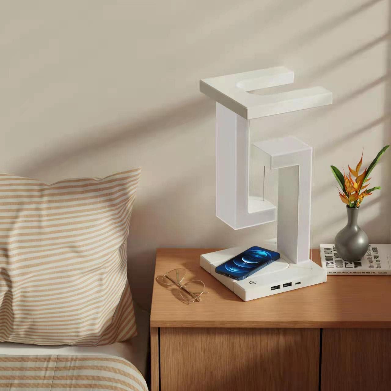 Smartphone Wireless Charging Suspension Table Lamp Mobile Phone Chargers charging lamp creative LED lamp mobile mobile case mobile charger mobile phone mobile phone accessories mobile phone cover stylish mobile phone charger table lamp wireless mobile phone charger