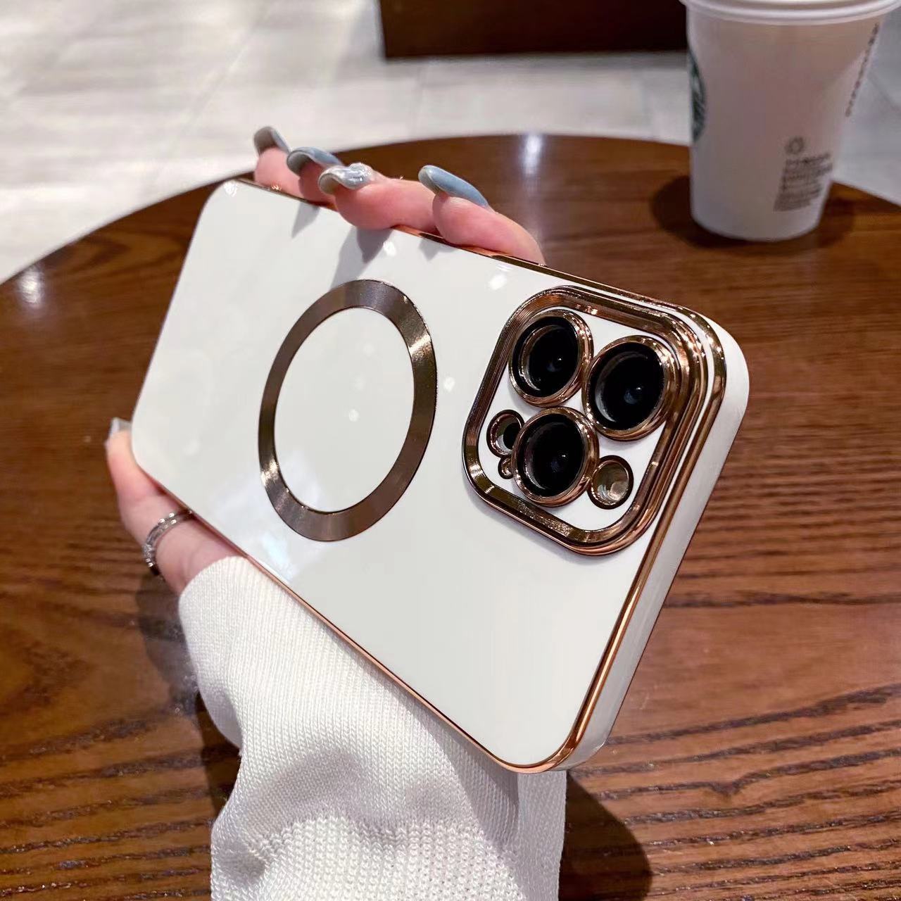 Applicable To 15 Series Solid Color Brushed 6D Electroplating Magnetic Phone Case White 0 iPhone iPhone 16 iPhone Cases Luxury Magnetic Premium Wireless {{ product_collections }} {{ product_description }}